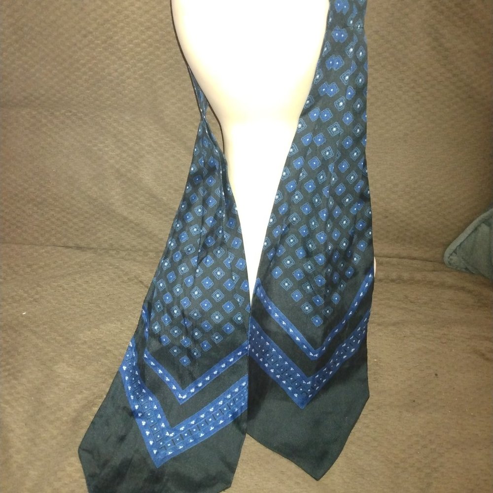 ❤️CHRISTIAN DIOR NAVY/Light Blue Silk Ascot Tie Scarf BERGDORF GOODMAN ITALY - Picture 3 of 6